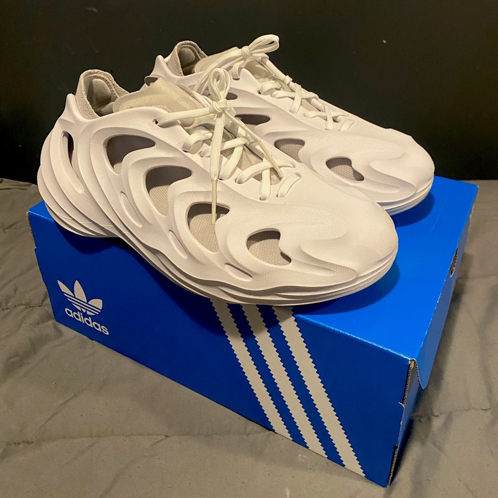 Adidas adiFOM Q